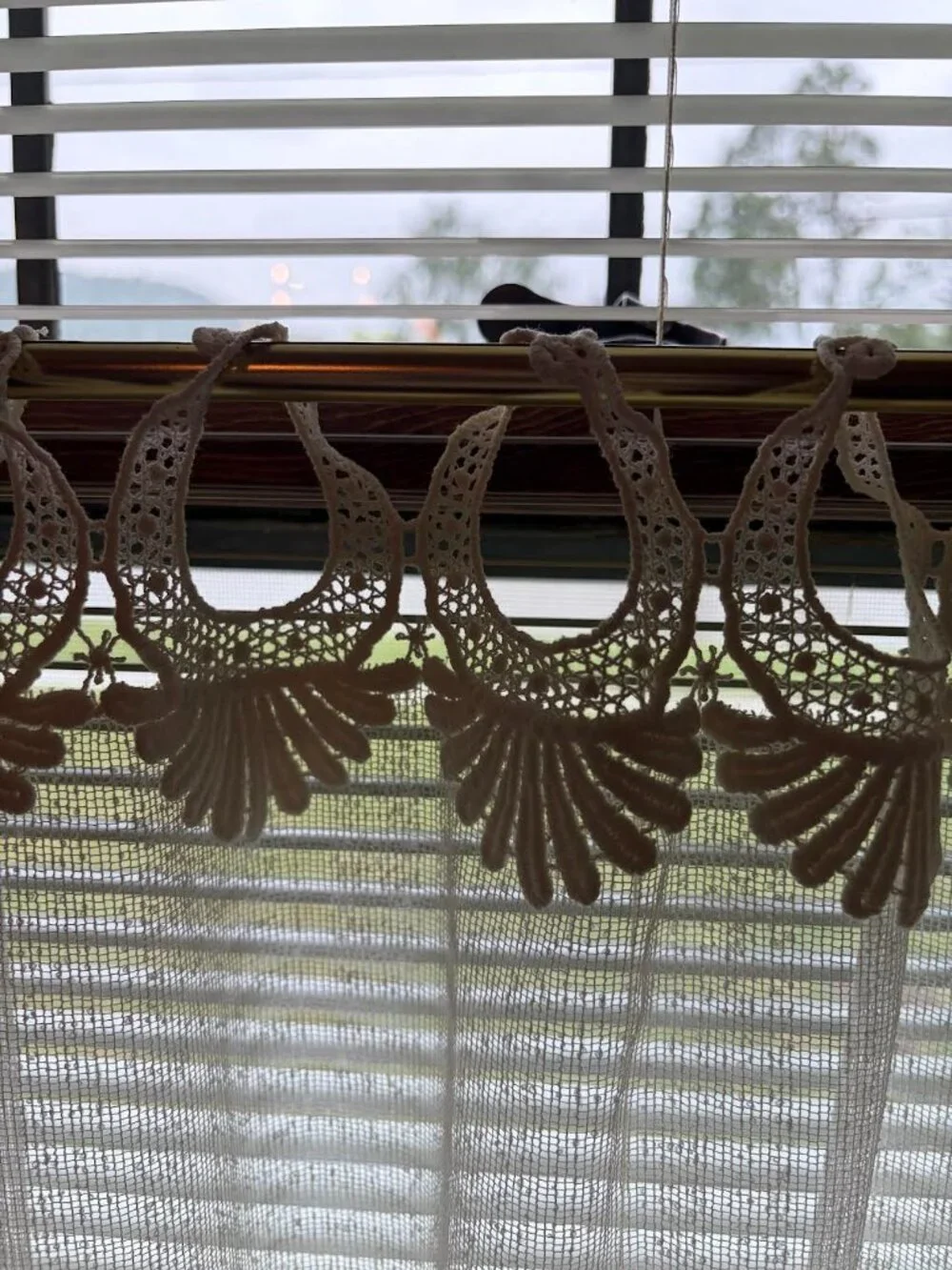 Imported Medallion Macrame Tier 29